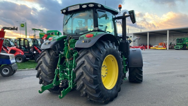 John Deere 6R 195 683794792 © GM Bilder