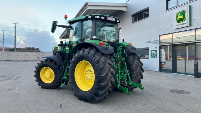 John Deere 6R 195 683794793 © GM Bilder