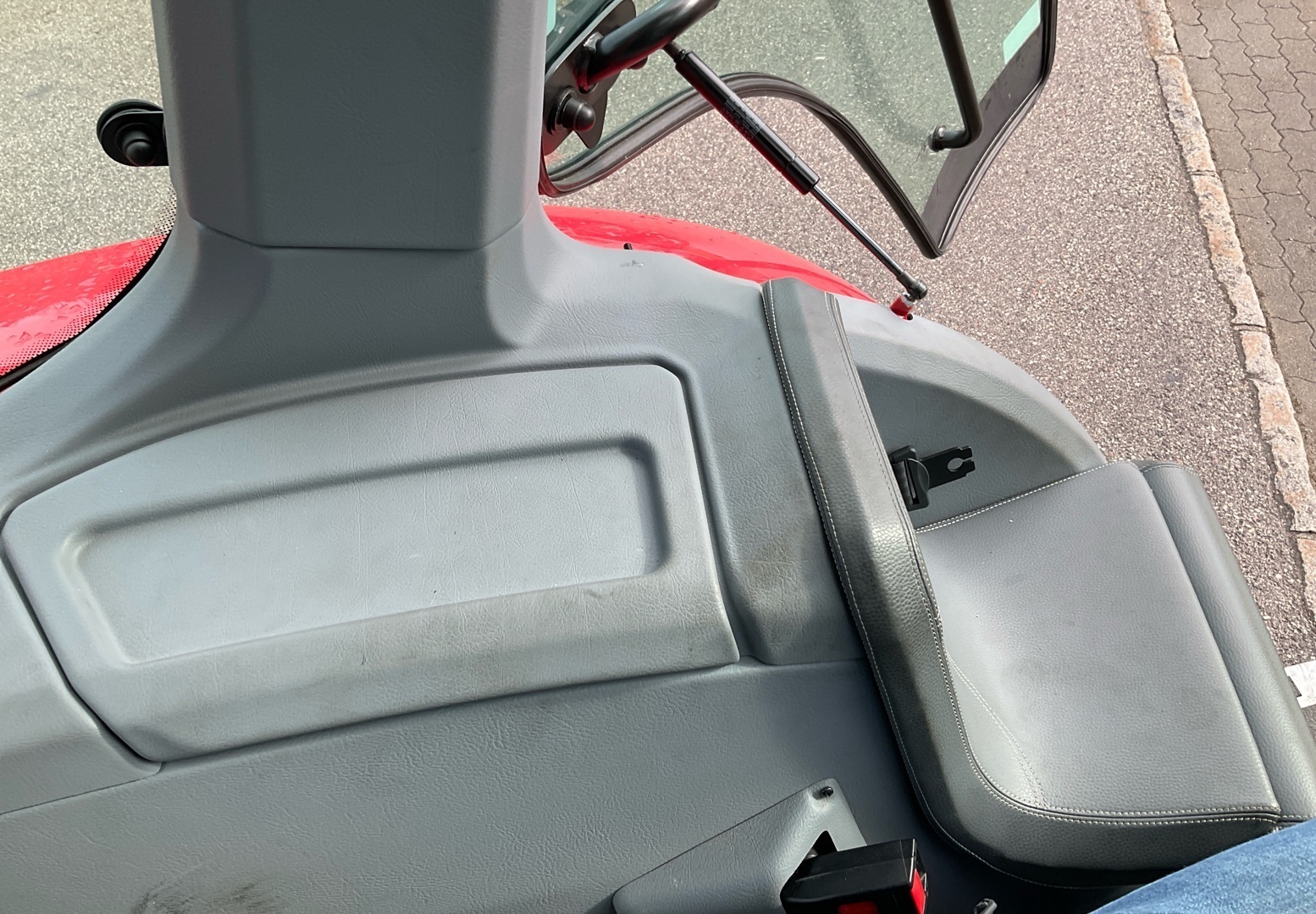 Lindner Lintrac 80 6838053324 © GM Bilder