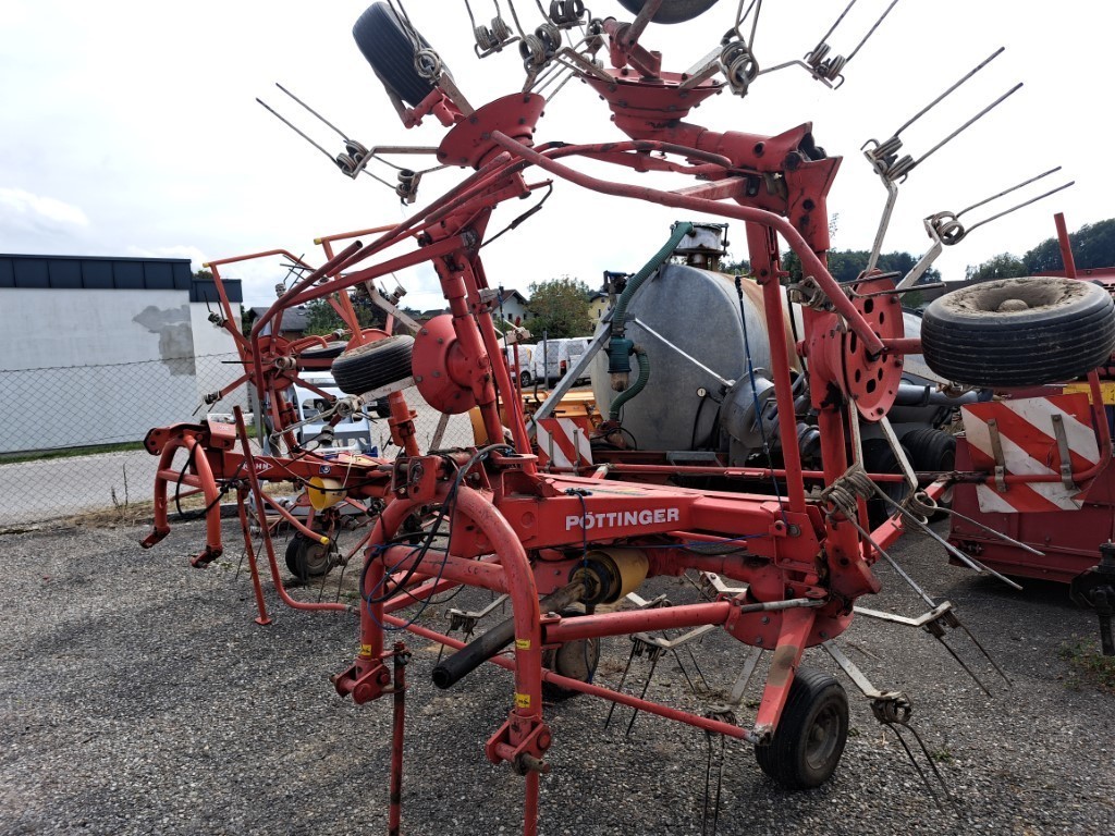 PÃ¶ttinger Hit 69 NZ 683871930 © GM Bilder