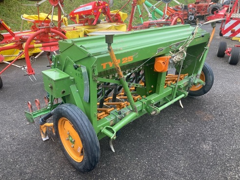 Amazone Sämaschine D7 Spezial ll Type 25 683872910 © GM Bilder