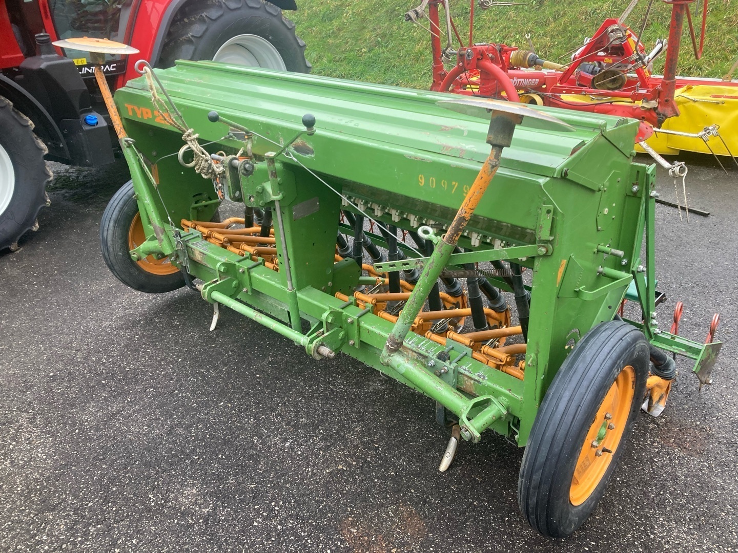 Amazone Sämaschine D7 Spezial ll Type 25 683872917 © GM Bilder