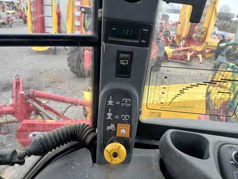 New Holland TS110 6838791823 © GM Bilder