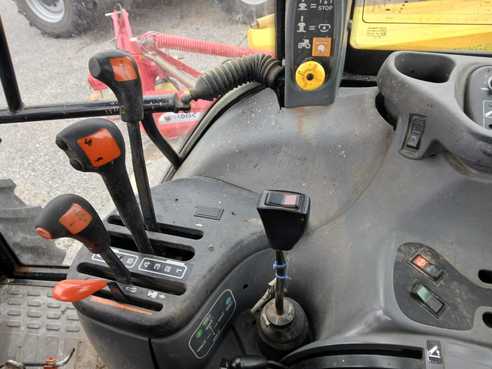 New Holland TS110 6838791825 © GM Bilder