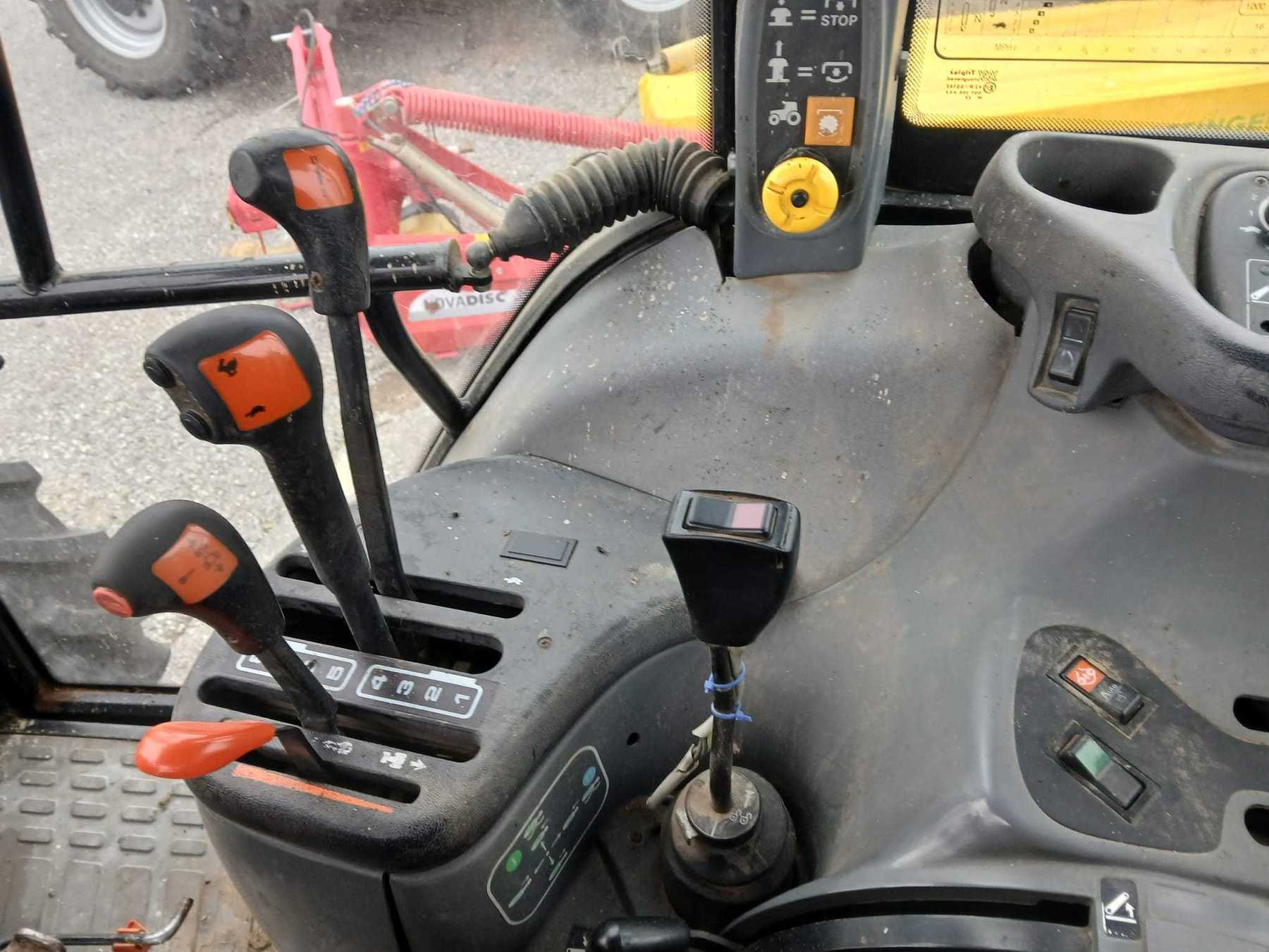 New Holland TS110 6838791825 © GM Bilder