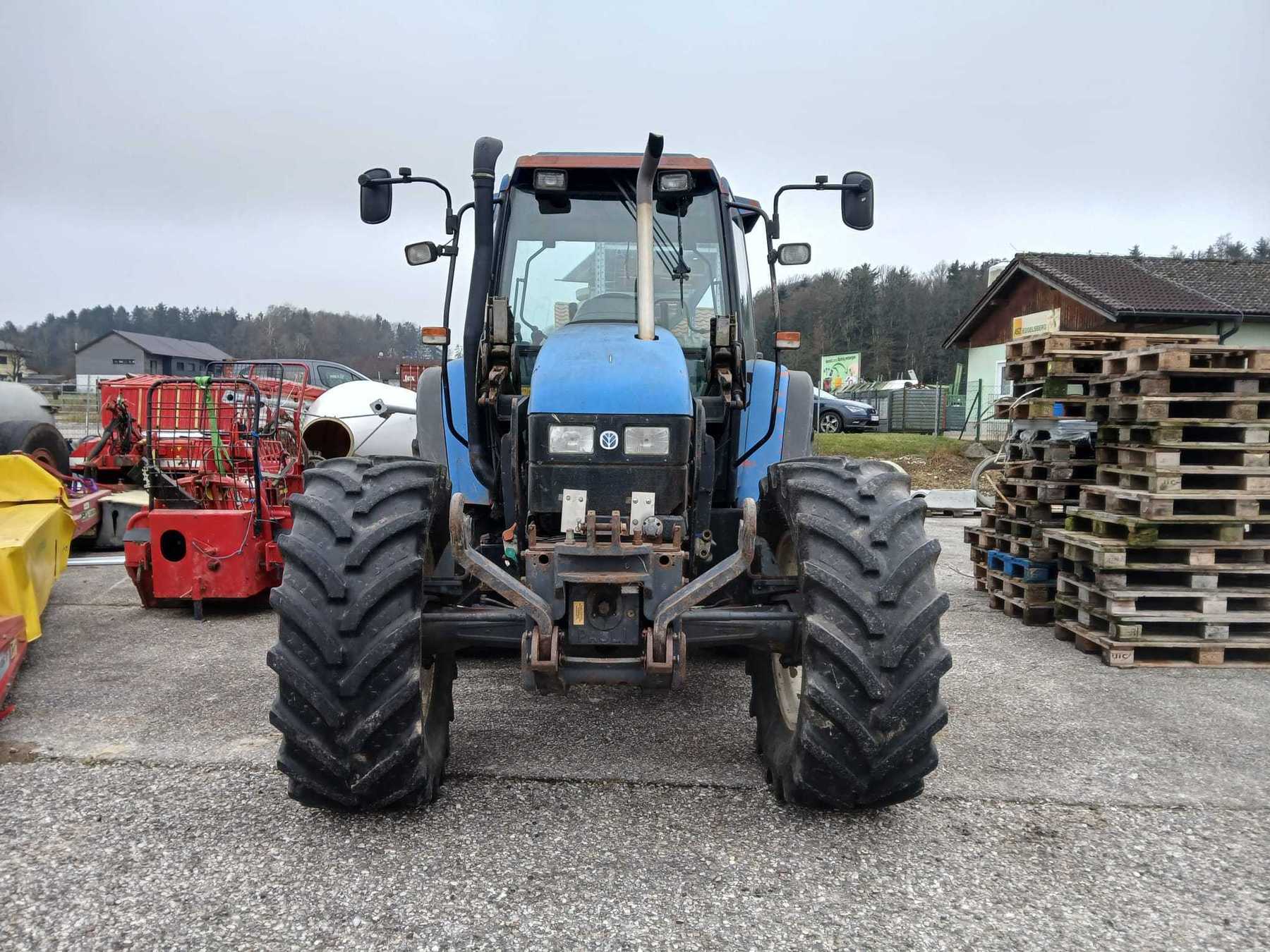 New Holland TS110 683879185 © GM Bilder