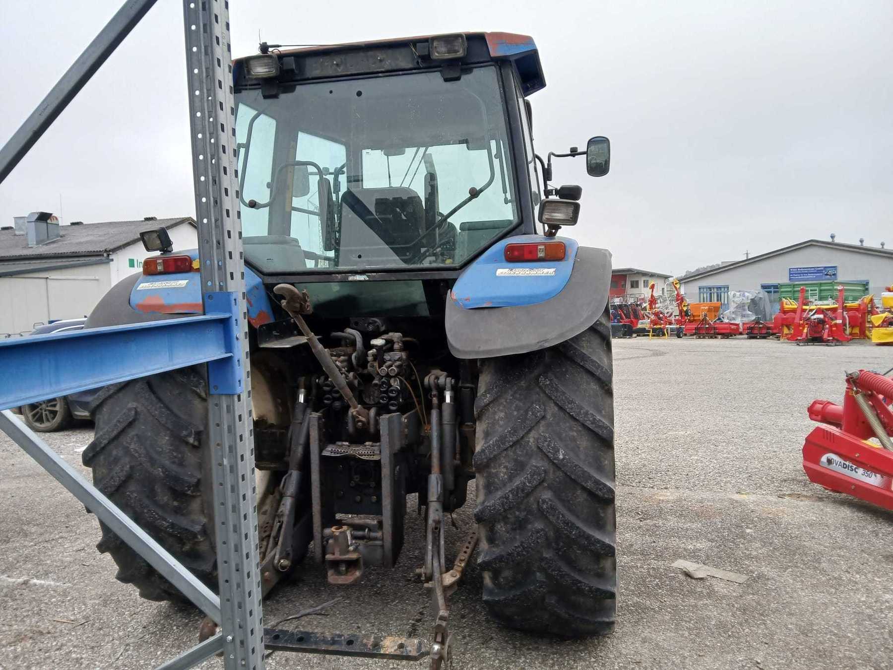 New Holland TS110 683879187 © GM Bilder