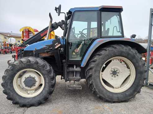 New Holland TS110 683879188 © GM Bilder