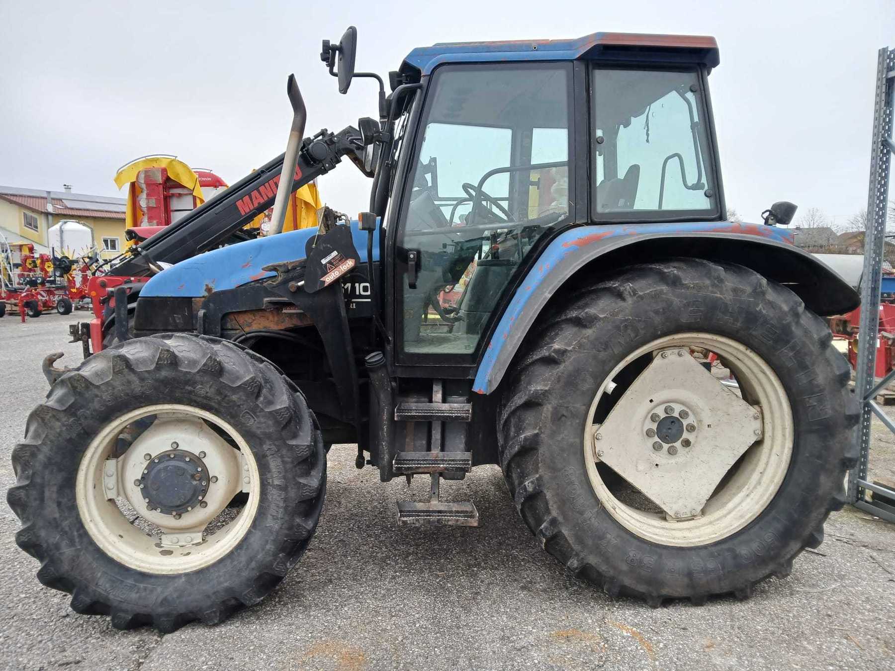 New Holland TS110 683879188 © GM Bilder
