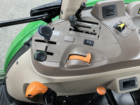 John Deere 5067E 6853205294885888536 © GM Bilder