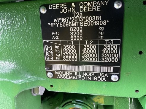 John Deere 5095M 6863339259996932 © GM Bilder