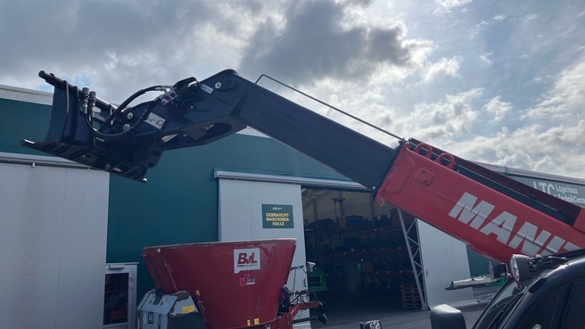 Manitou Teleskoplader ULM 412 Classic 8990217 © GM Bilder