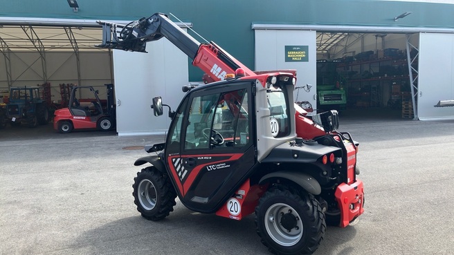 Manitou Teleskoplader ULM 412 Classic 899023 © GM Bilder