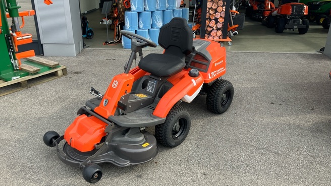 Husqvarna R 214TC 9705691010 © GM Bilder