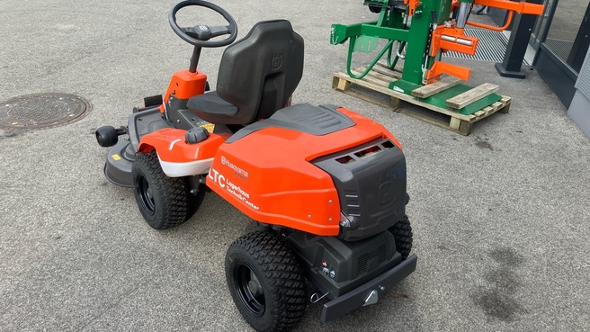 Husqvarna R 214TC 9705691013 © GM Bilder