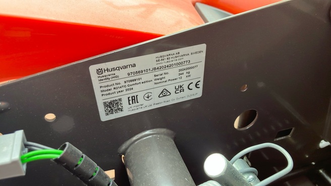 Husqvarna R 214TC 9705691019 © GM Bilder