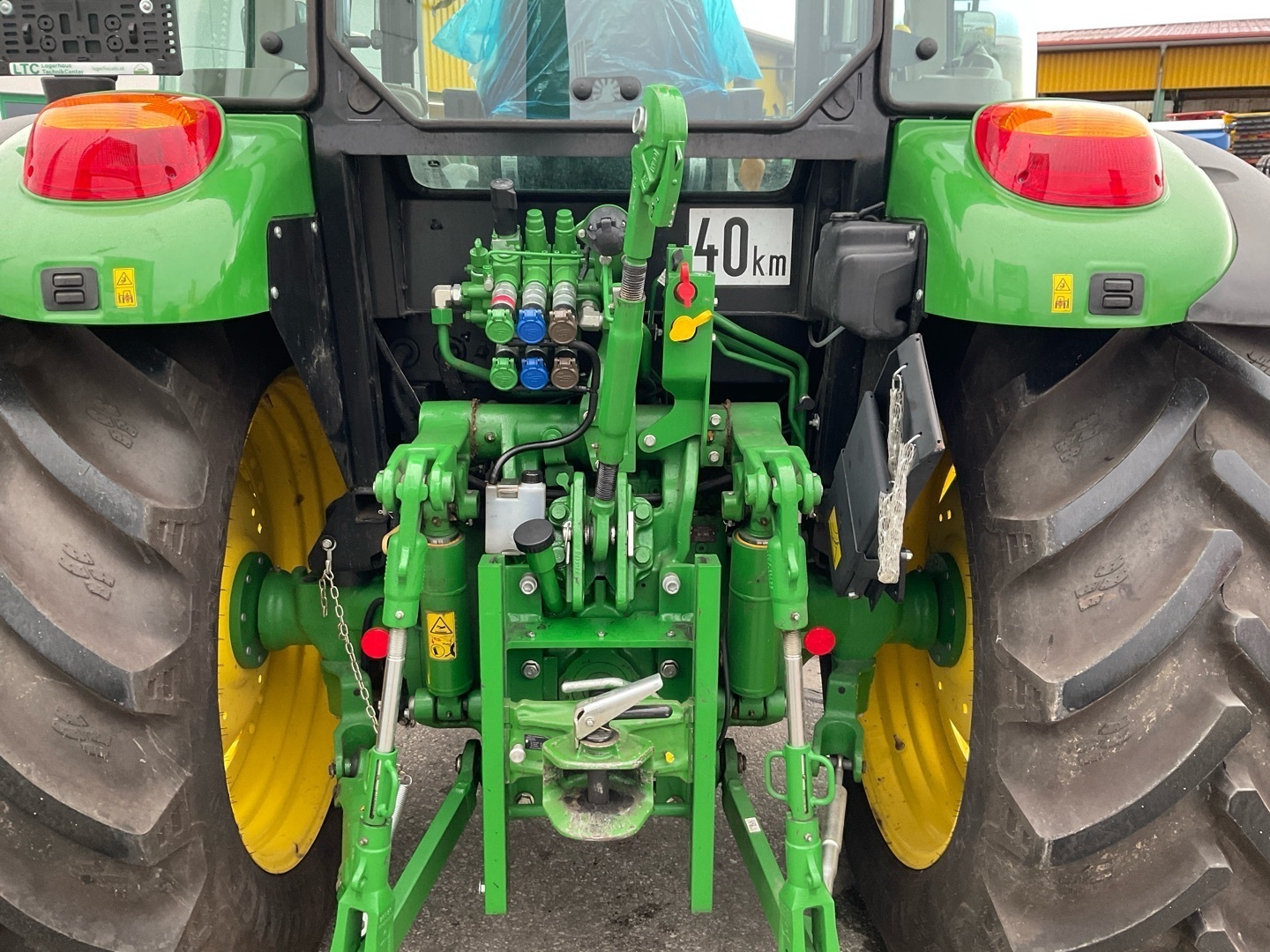 John Deere 5115 M 6491619969529035112612 © GM Bilder