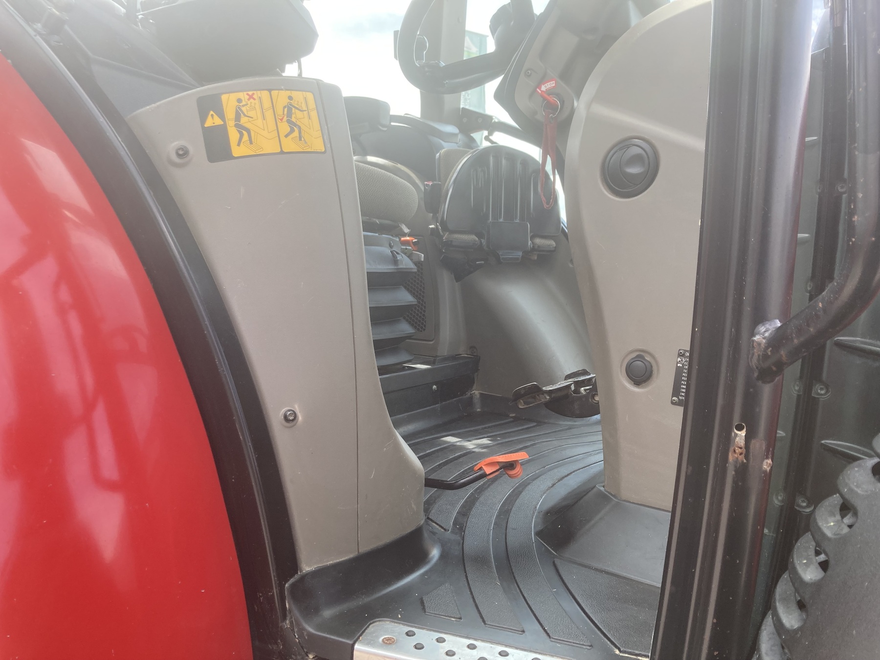 Case IH Luxxum 120 65031571688763613361 © GM Bilder