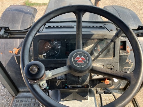 Massey Ferguson 362 6512420837396159 © GM Bilder