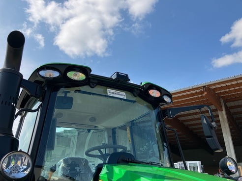 John Deere 6090M 65455534217019220 © GM Bilder