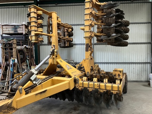 Diverse DOM S 35 6547371335882540241 © GM Bilder