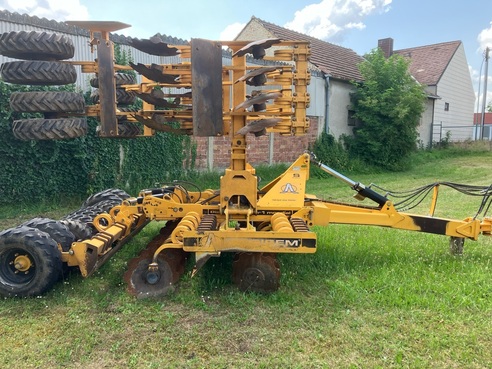 Diverse DOM S 35 65473713358825402411 © GM Bilder