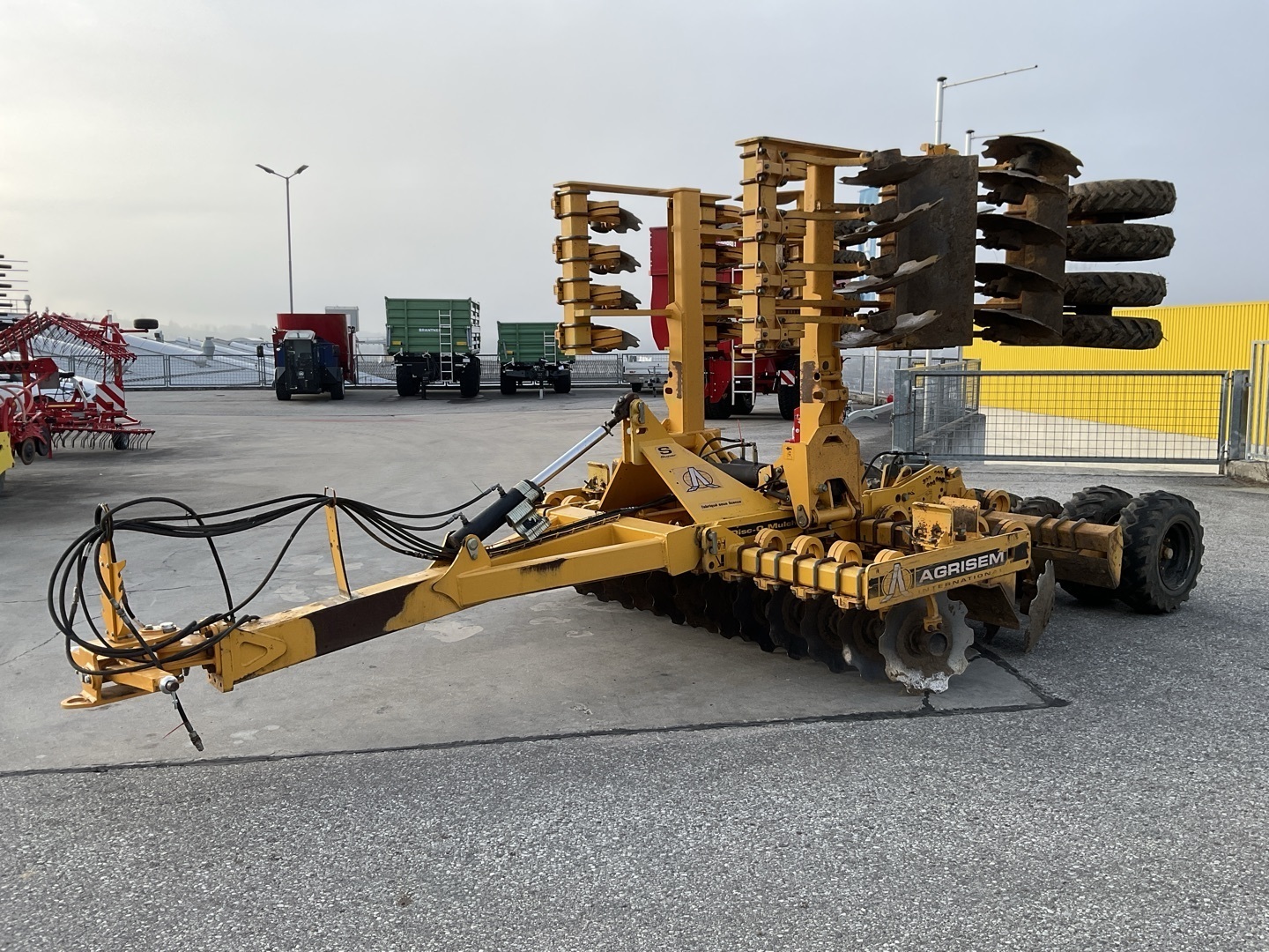 Diverse DOM S 35 6547371335882540242 © GM Bilder