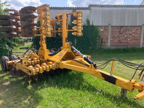 Diverse DOM S 35 6547371335882540243 © GM Bilder