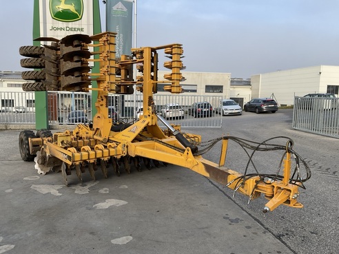 Diverse DOM S 35 6547371335882540244 © GM Bilder