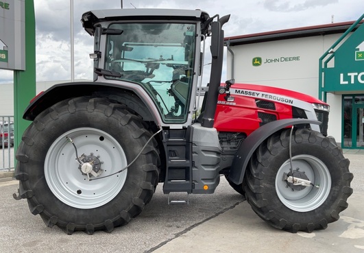 Massey Ferguson  8S.225 Dyna E-Power EXC 65561470869511286 © GM Bilder