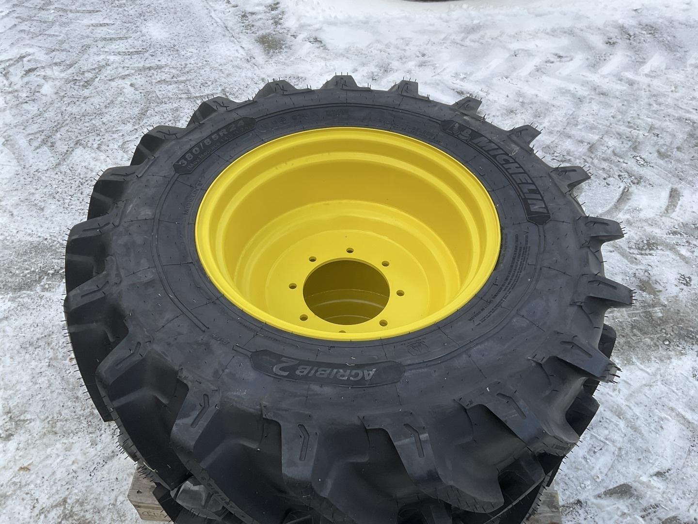 Trinker John Deere/Michelin Agribib 2 380/85R24 66081457281516 © GM Bilder