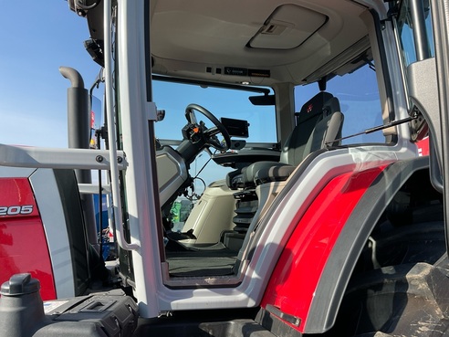 Massey Ferguson 8S.205 662629936787389334 © GM Bilder