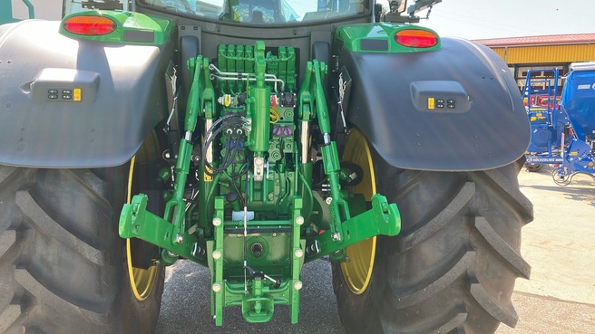 John Deere 6R 215 663965188045376512 © GM Bilder