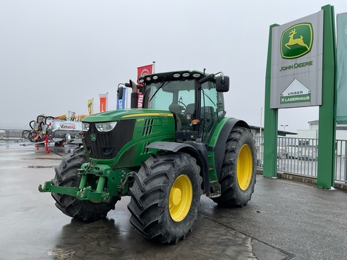 John Deere 6210R 666020790890820 © GM Bilder