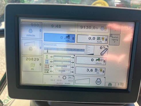 John Deere 6210R 6660207908908210 © GM Bilder