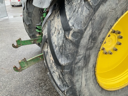 John Deere 6210R 6660207908908215 © GM Bilder
