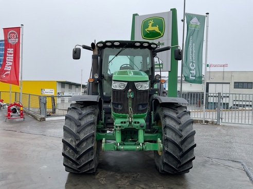 John Deere 6210R 666020790890825 © GM Bilder