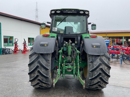 John Deere 6210R 666020790890827 © GM Bilder
