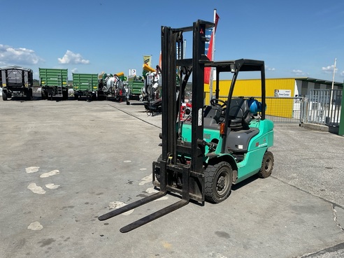Mitsubishi FG25N Gasstapler 66703842340320 © GM Bilder
