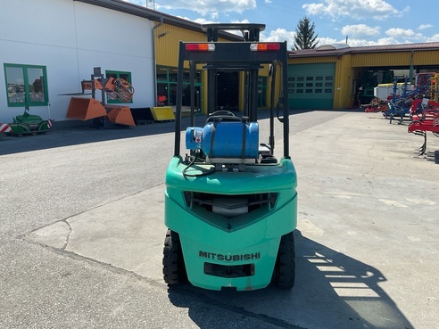 Mitsubishi FG25N Gasstapler 66703842340326 © GM Bilder
