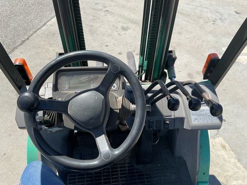 Mitsubishi FG25N Gasstapler 66703842340328 © GM Bilder