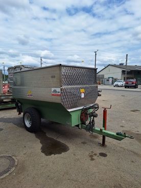 Diverse ENOVENETA Lesewagen  66817326467141 © GM Bilder