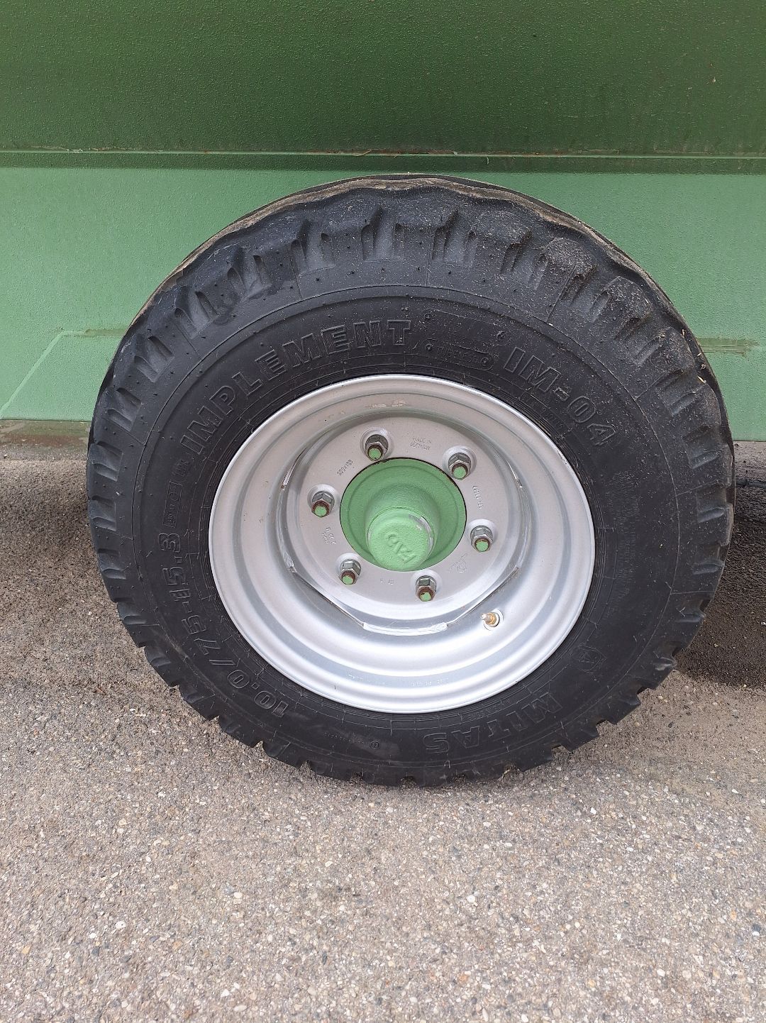 Diverse ENOVENETA Lesewagen  668173264671411 © GM Bilder