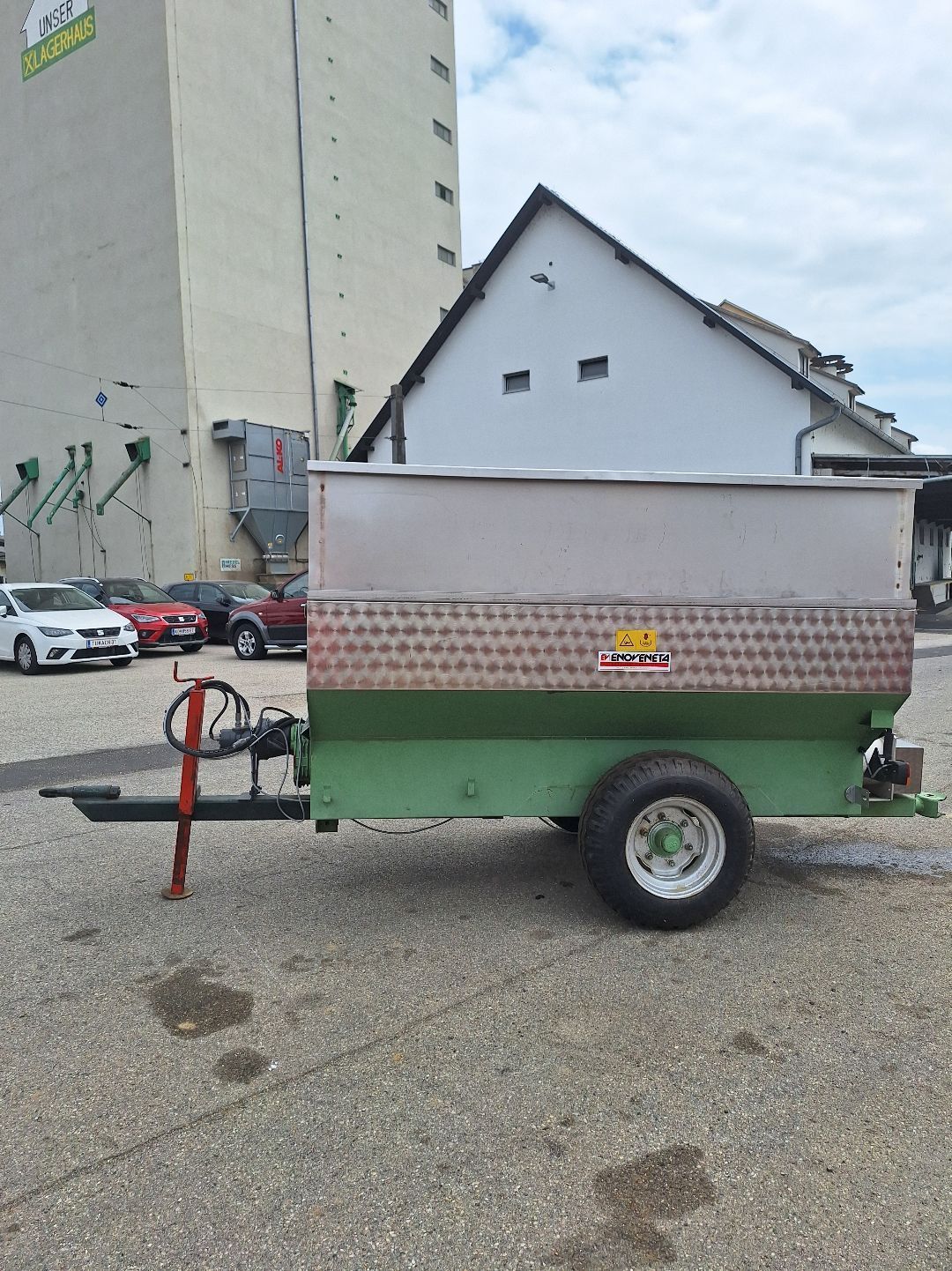 Diverse ENOVENETA Lesewagen  66817326467146 © GM Bilder