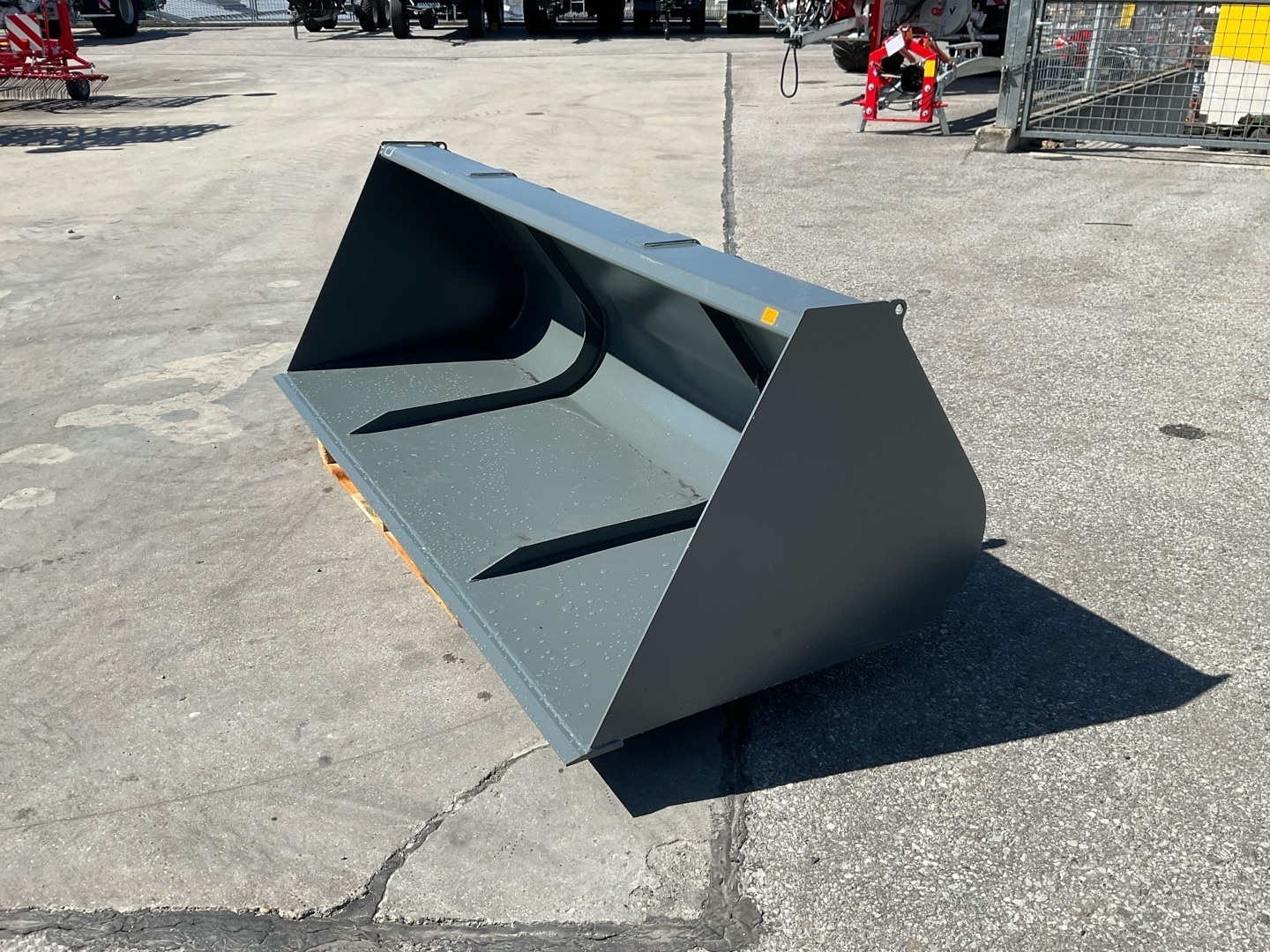 Stekro Leichtgutschaufel 2400 67137471465060 © GM Bilder