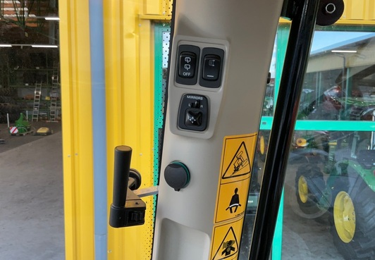 MASSEY FERGUSON MF 6S.155 6716362412850220 © GM Bilder