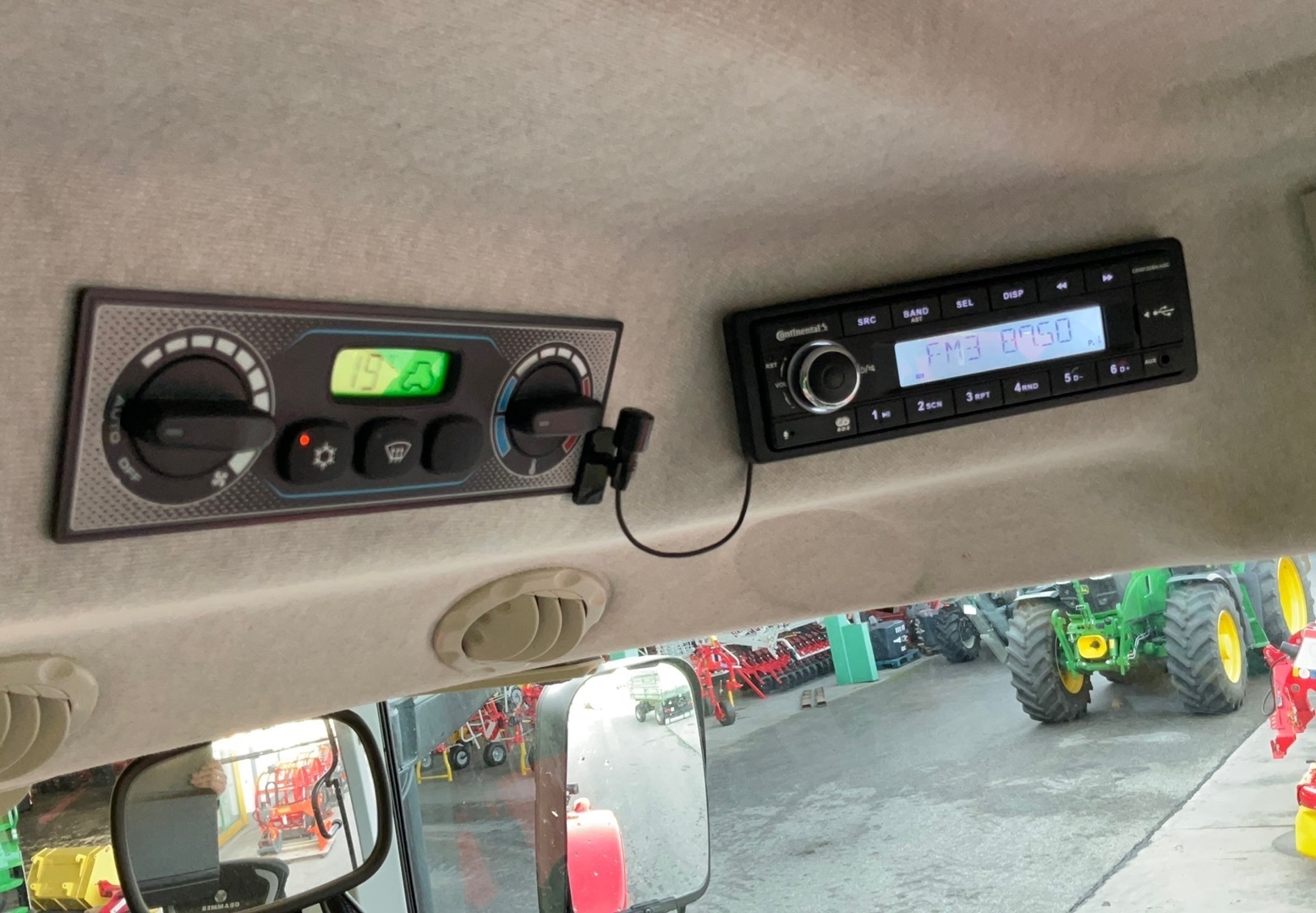 MASSEY FERGUSON MF 6S.155 6716362412850232 © GM Bilder