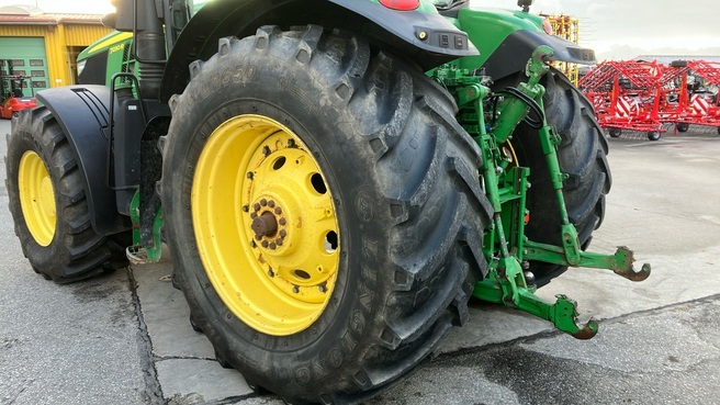 John Deere 7230R 67314926381539816 © GM Bilder