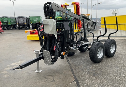 TREJON Multiforest MF 650 / V 4800 6744720750069243040 © GM Bilder