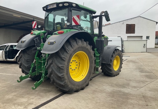 John Deere 6195R 674477813147772 © GM Bilder